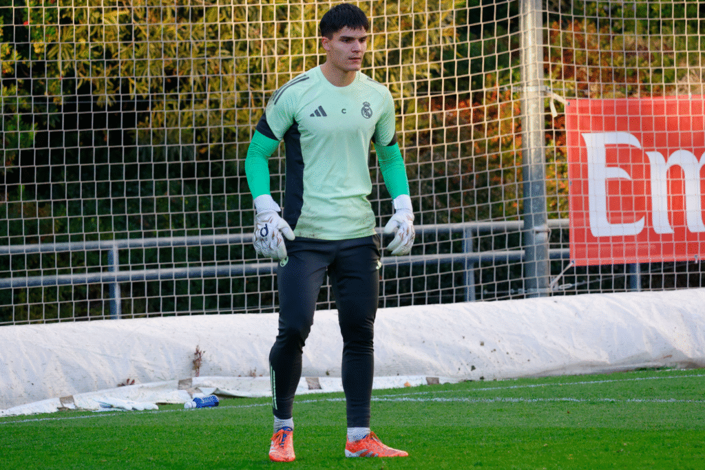 Álvaro González, portero del Real Madrid C