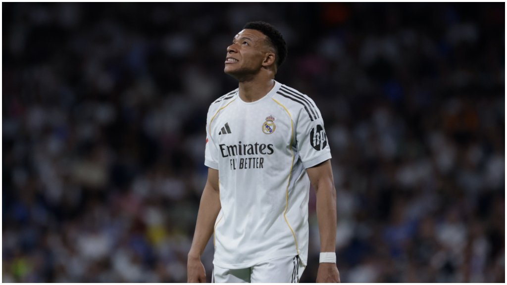 Kylian Mbappé se lamenta ante el Girona. (Foto: EFE)