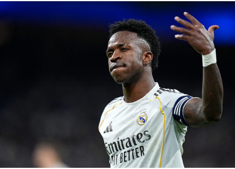 El guión casi perfecto del Real Madrid – Atlético de Madrid, roto por una roja